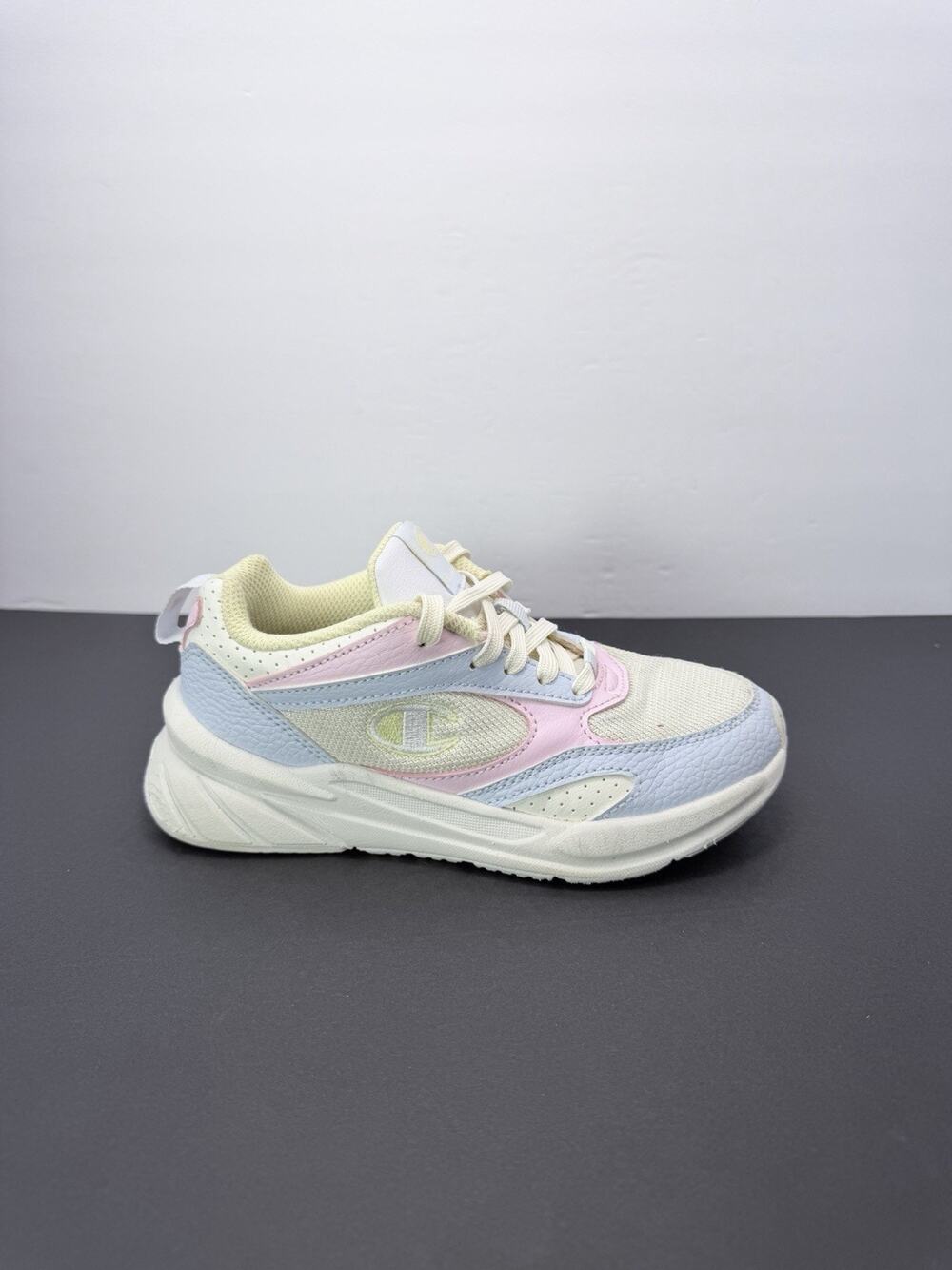 Champion Kinna Retro Girl’s Lavender Pastel Blue Lifestyle Sneakers Size 1P